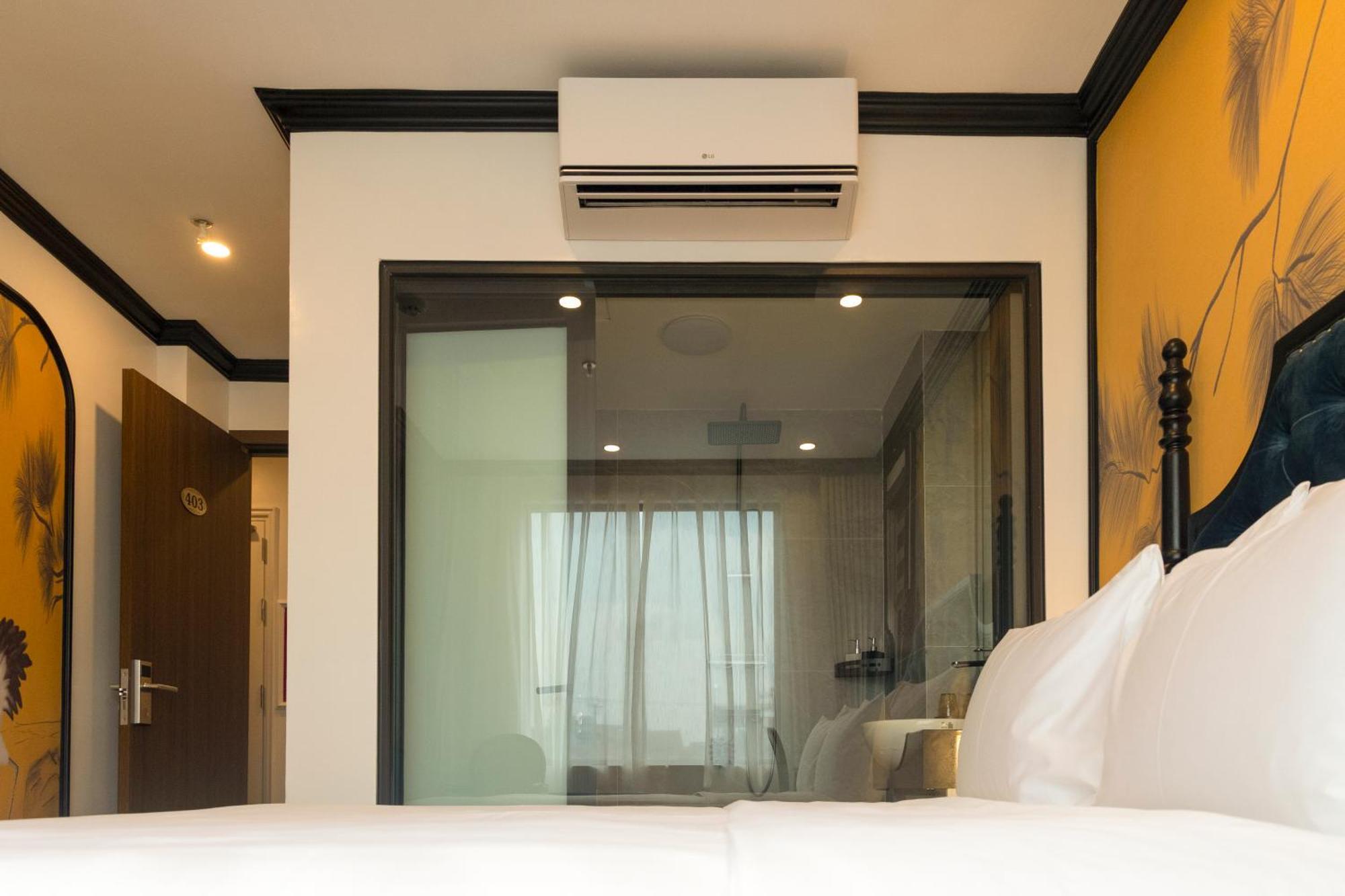 D'Lux Hotel — Photos 1